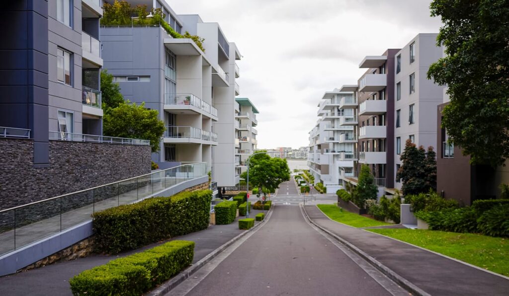 Is Using a Property Investment Company Worth It in 2026? Costs, Returns, and Risks Explained